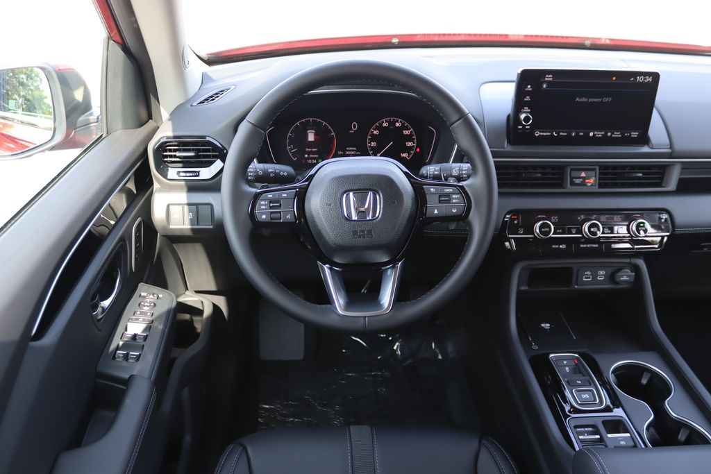 2025 Honda Pilot Touring photo 19