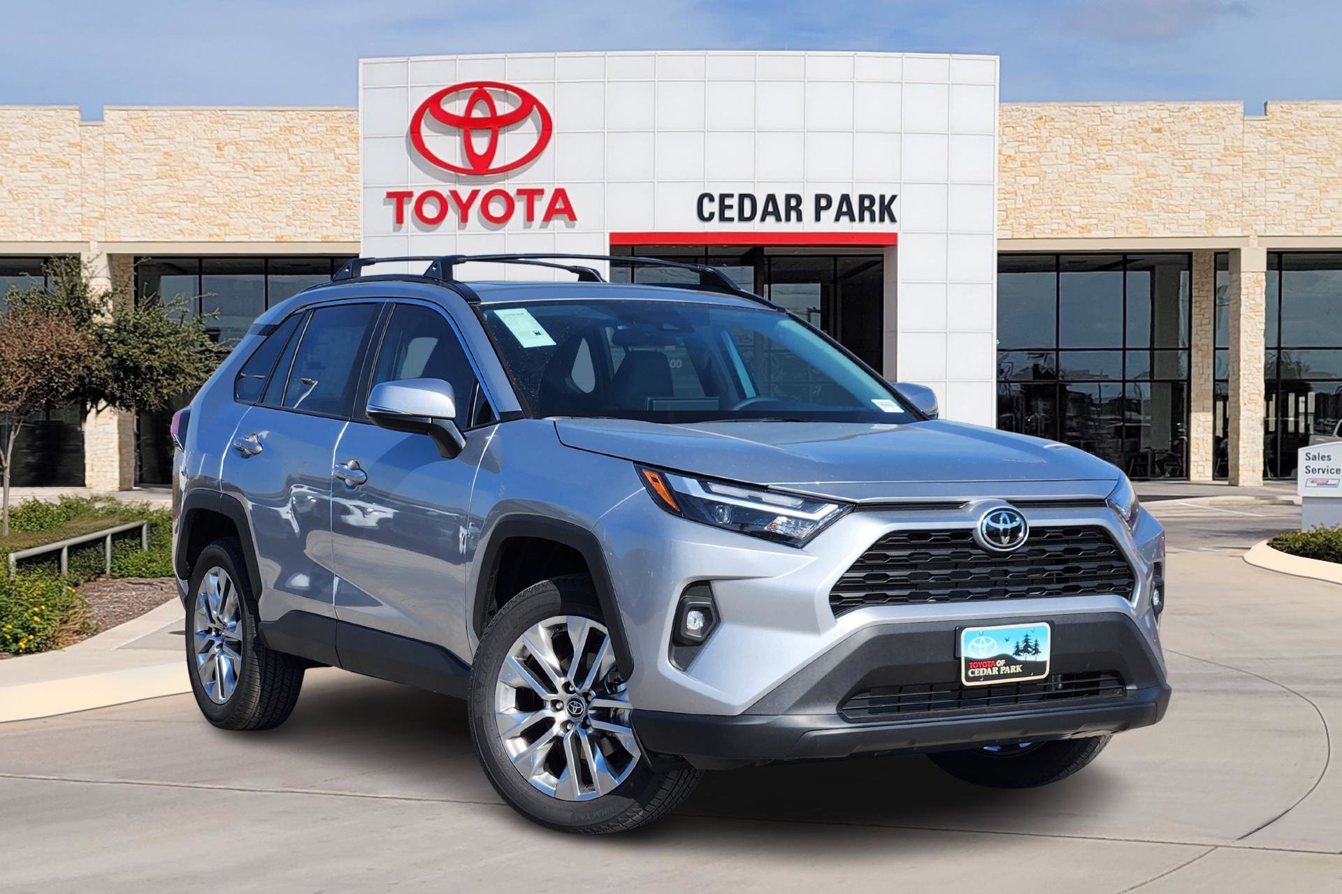 2025 Toyota RAV4 XLE Premium's photo