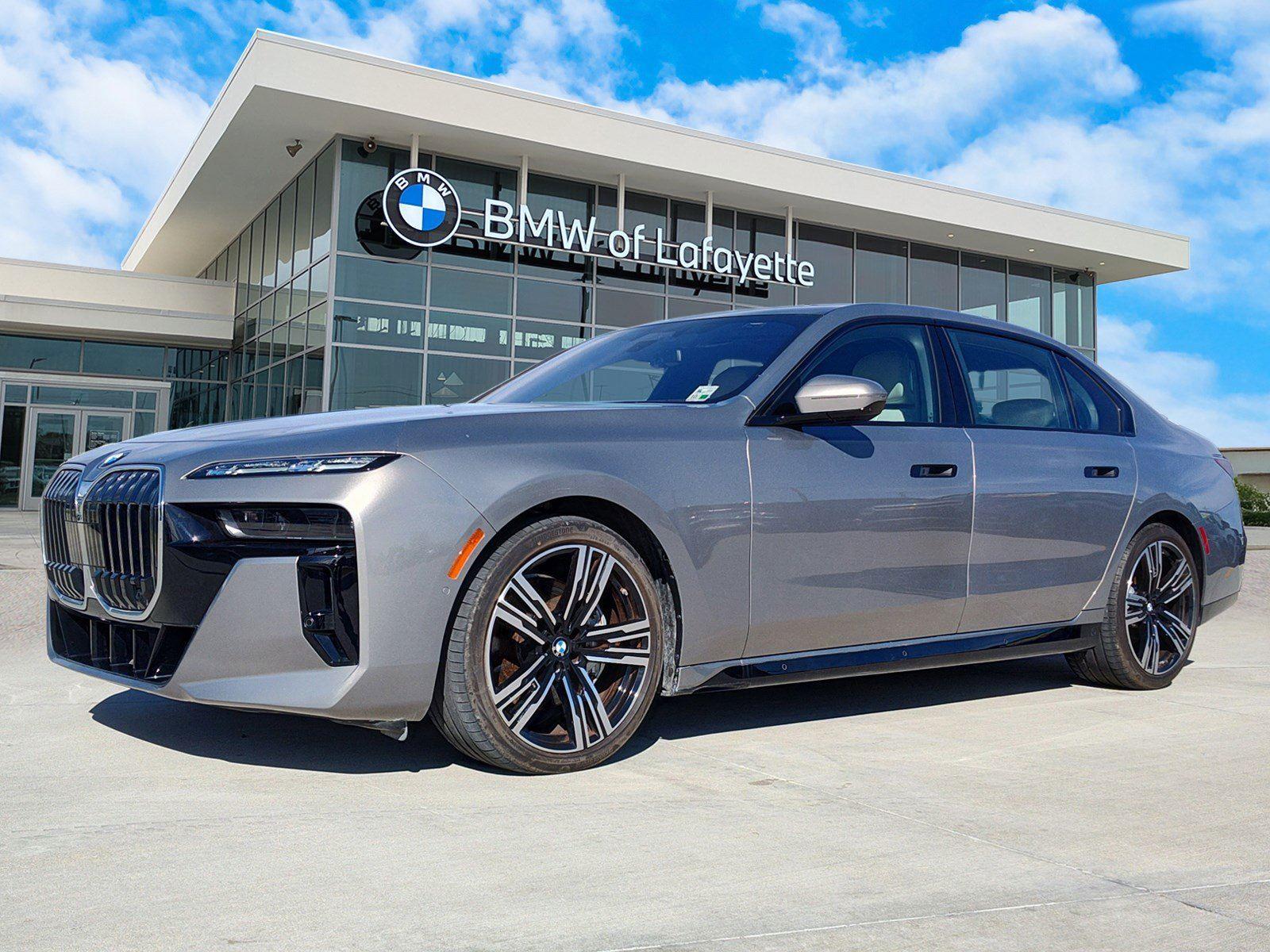 2023 BMW 7 Series 740's photo