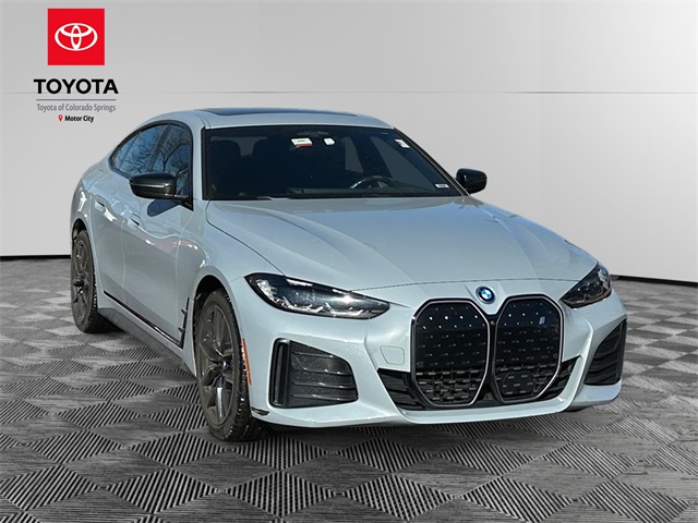 2024 BMW i4 40's photo