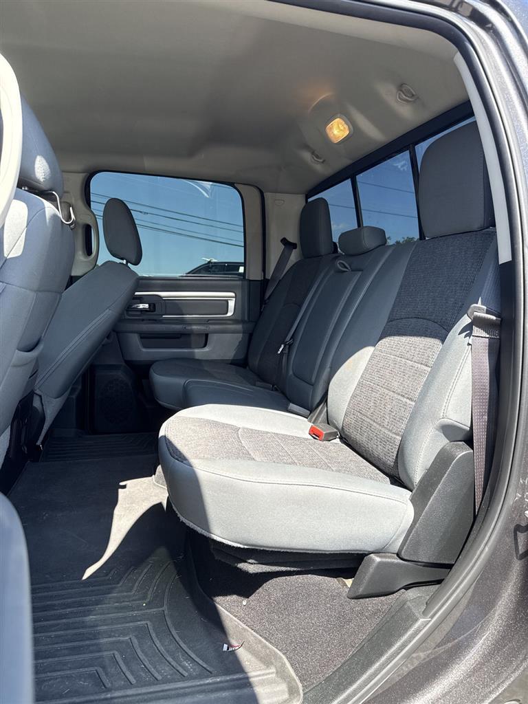 2018 Ram 1500 Big Horn photo 7