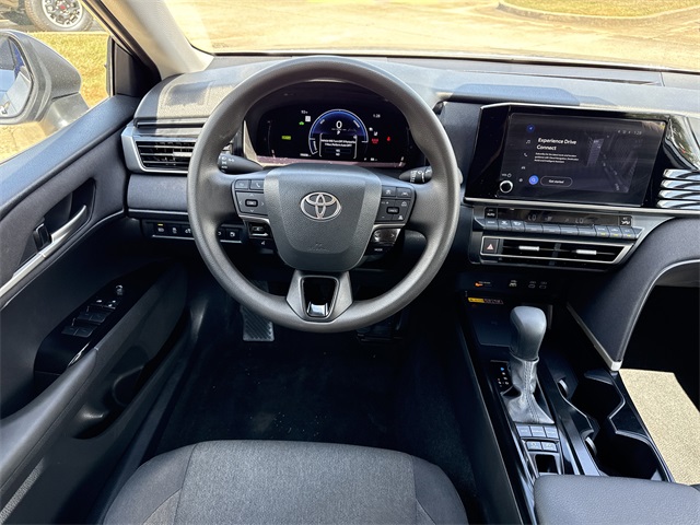 2025 Toyota Camry LE photo 15