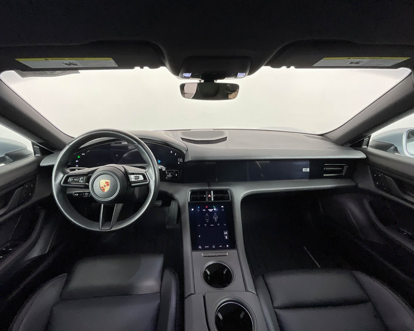 2023 Porsche Taycan S photo 13
