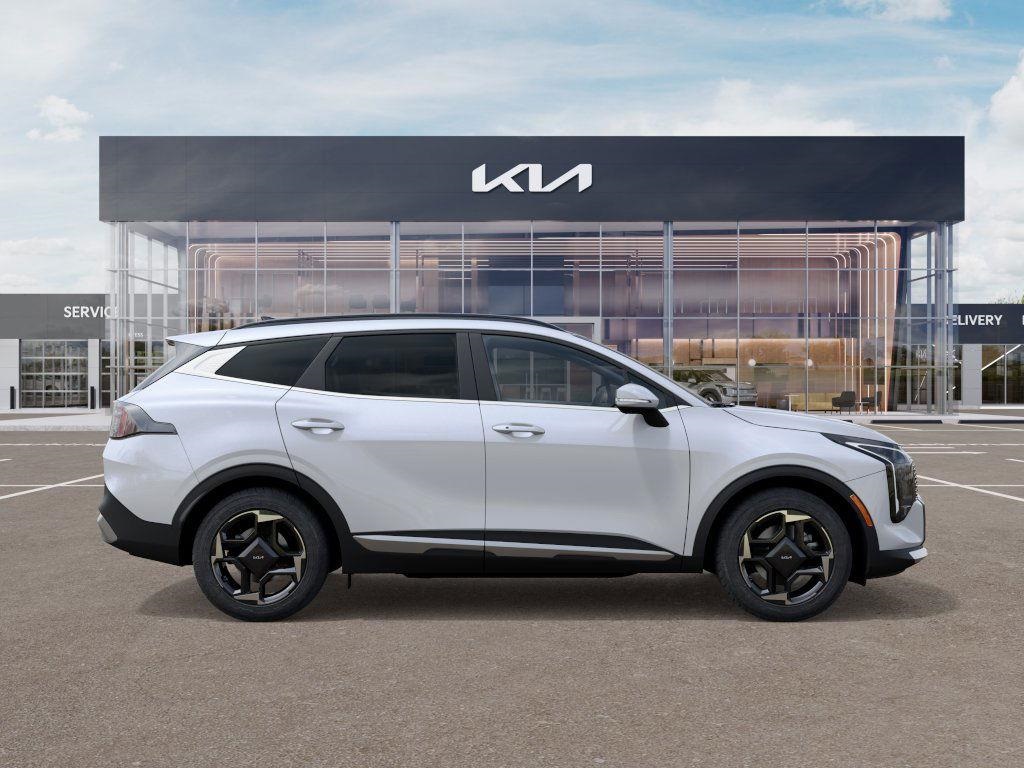 2026 Kia Sportage EX photo 6
