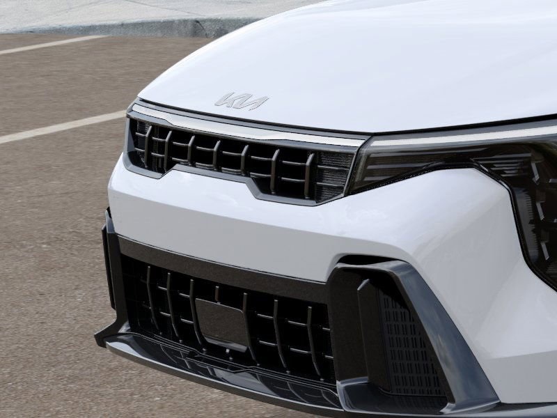 2025 Kia K4 GT-Line photo 7