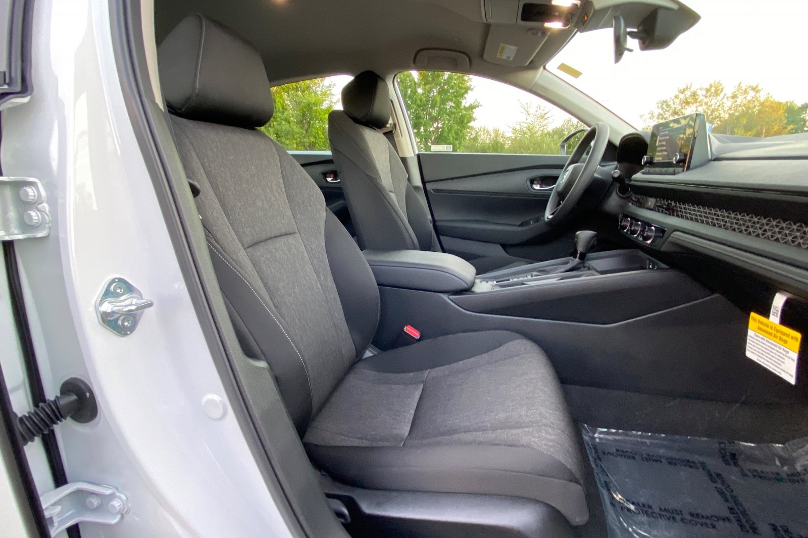 2025 Honda Accord LX photo 16