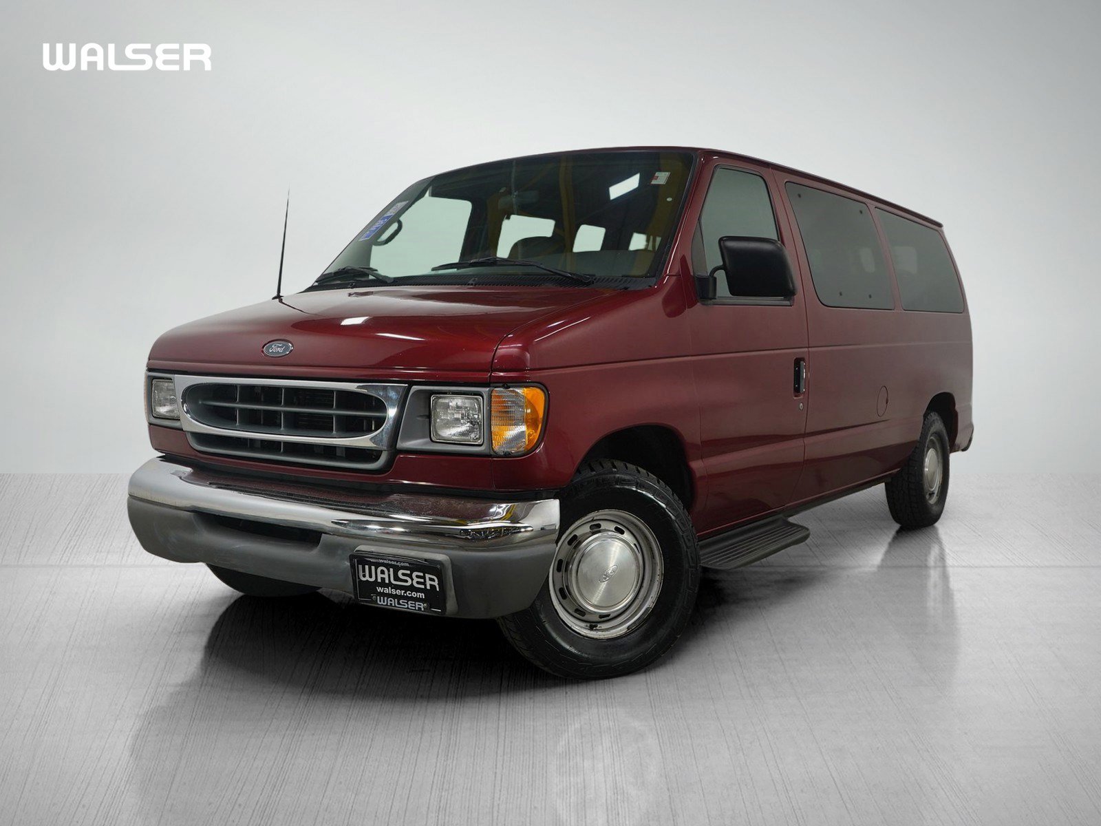 2002 Ford Econoline Wagon XLT
