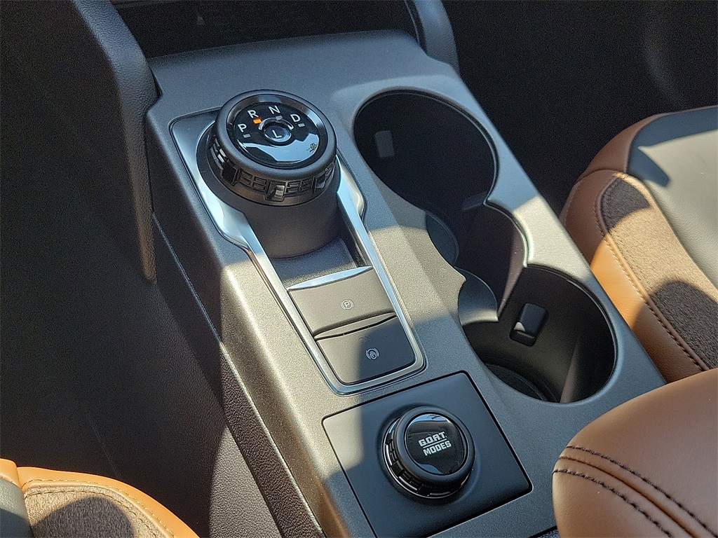 2025 Ford Bronco Sport Outer Banks photo 16