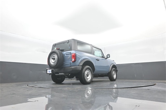2025 Ford Bronco Base photo 27