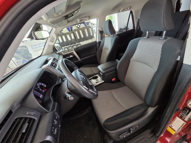 2024 Toyota 4Runner SR5 photo 24
