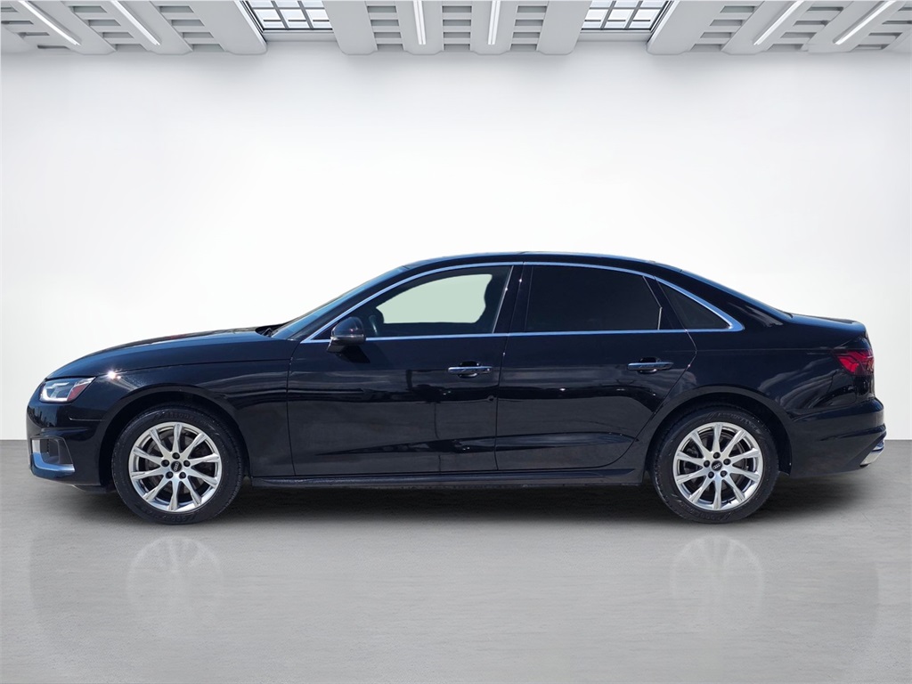2022 Audi A4 40 Premium Quattro photo 6