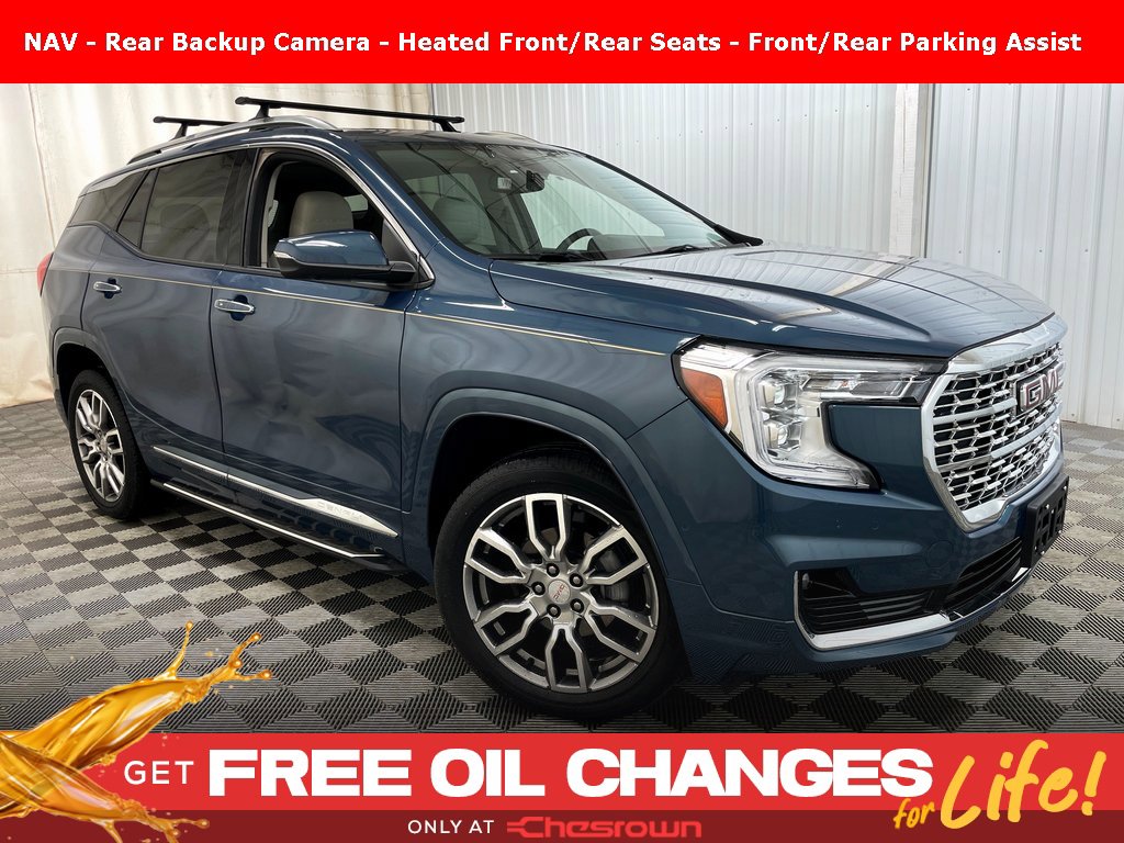 2024 GMC Terrain Denali's photo