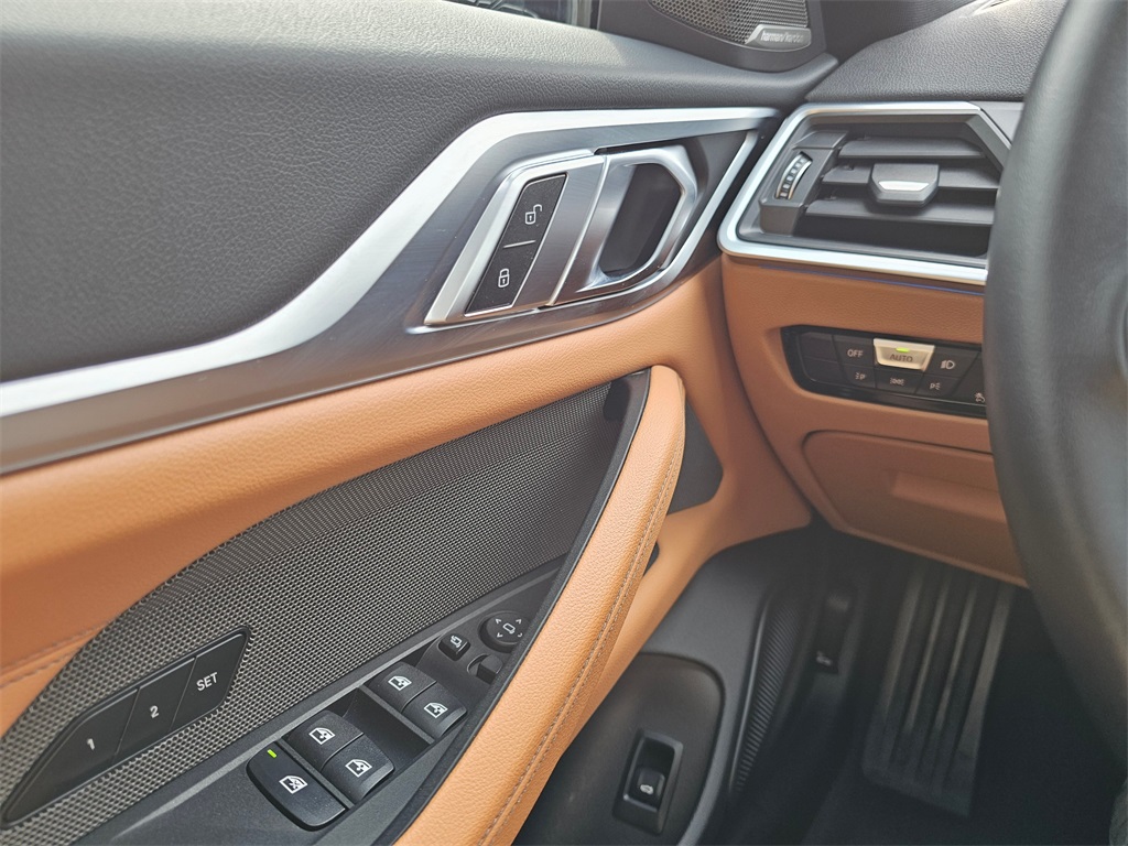 2022 Bmw i4 eDrive40 photo 27