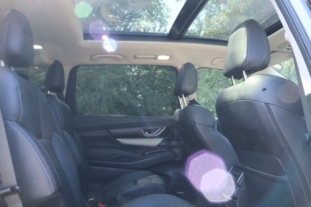 2022 Subaru Ascent Touring photo 8