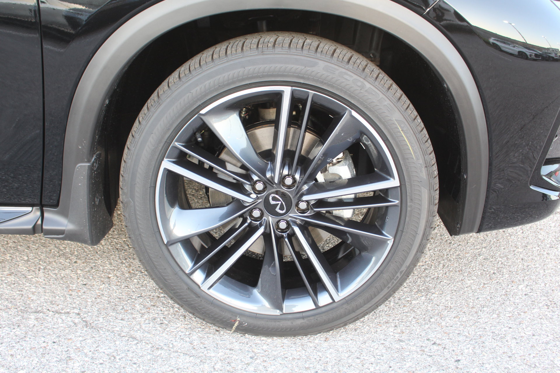 2025 Infiniti QX50 SPORT photo 9