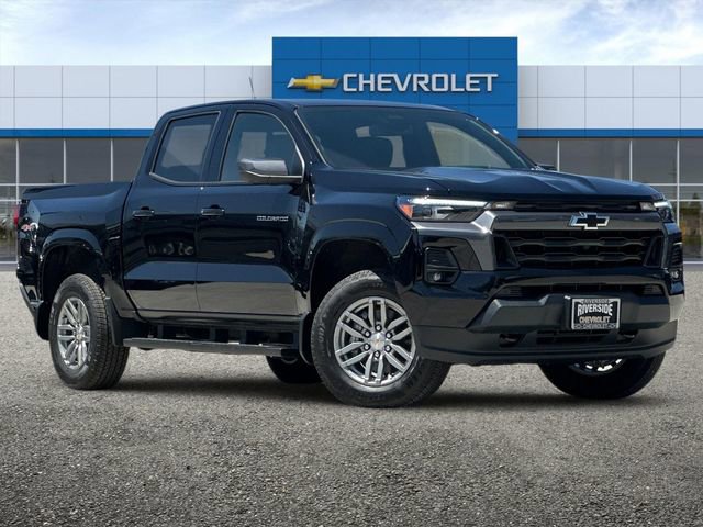 2025 Chevrolet Colorado Work Truck LT photo 2