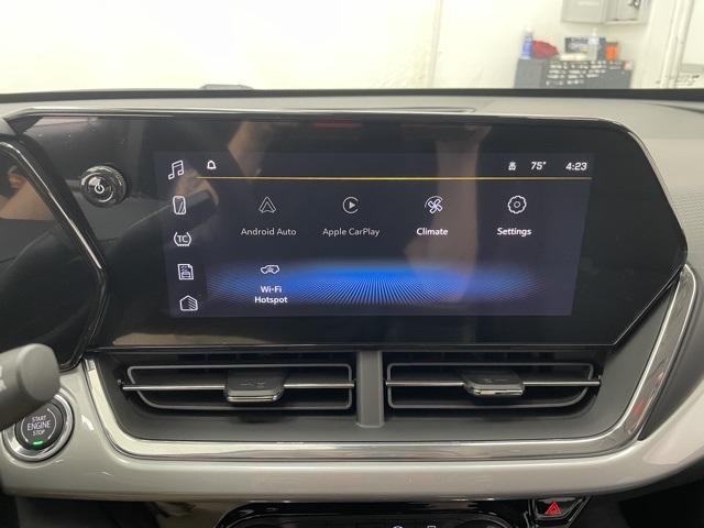 2026 Chevrolet Trax LT photo 3