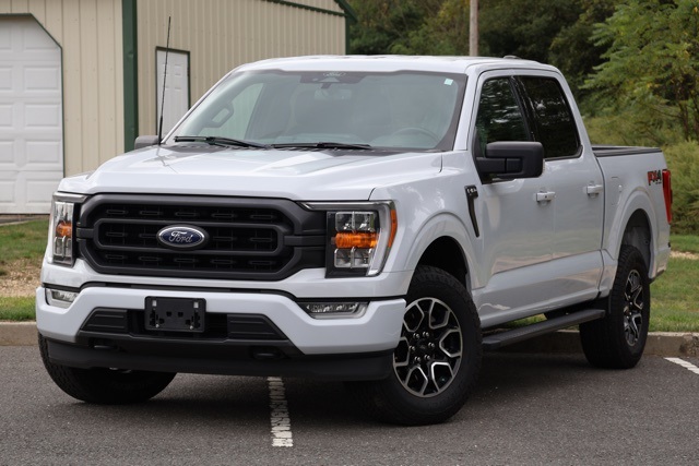 2022 Ford F-150 XLT's photo