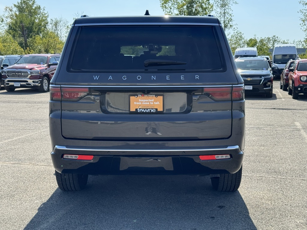2024 Jeep Wagoneer Base photo 27