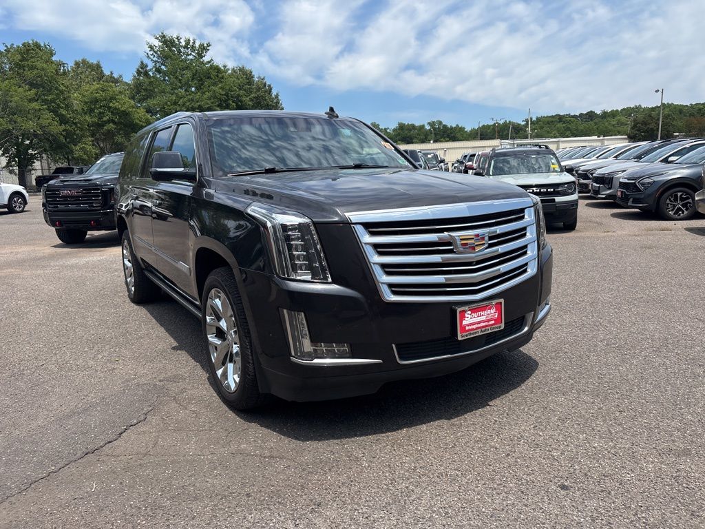2019 Cadillac Escalade ESV Platinum photo 14