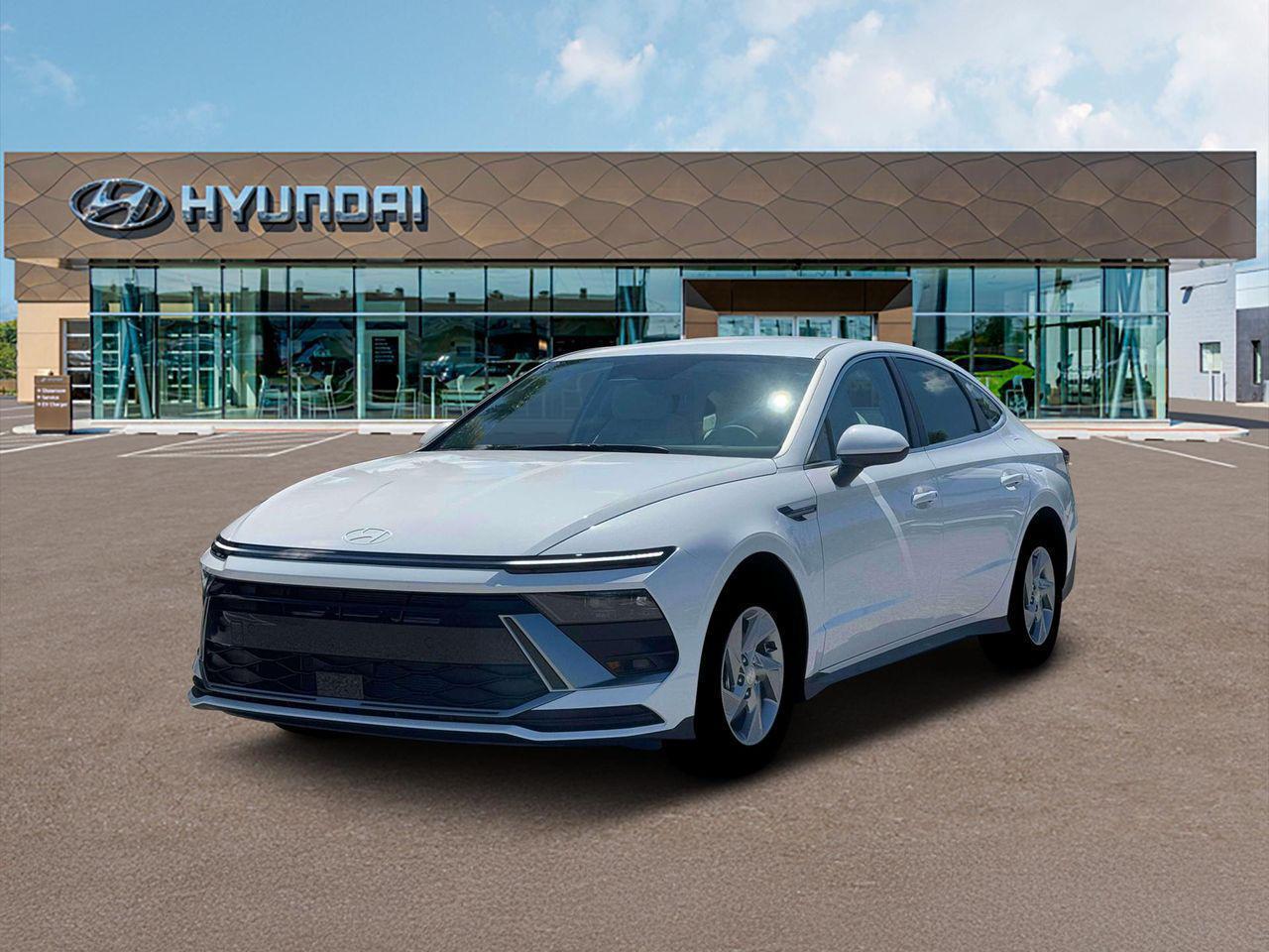 2026 Hyundai Sonata SE's photo