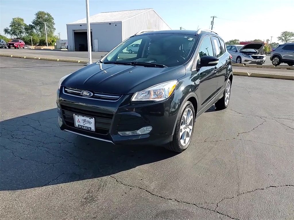 2015 Ford Escape Titanium photo 2