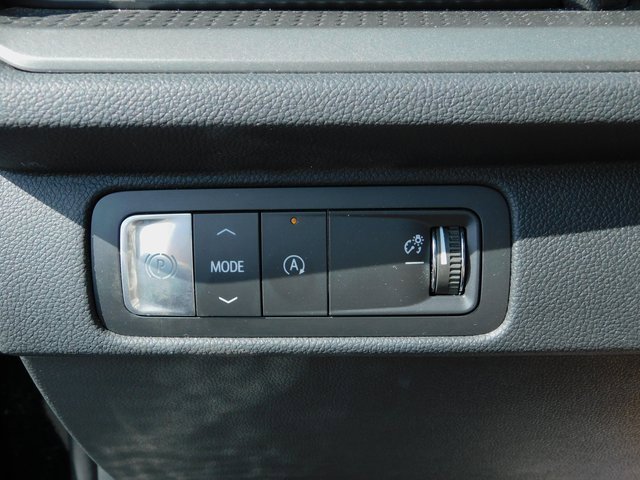 2025 Chevrolet Traverse photo 29