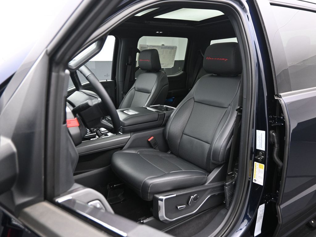 2024 Ford F-150 Lariat photo 5