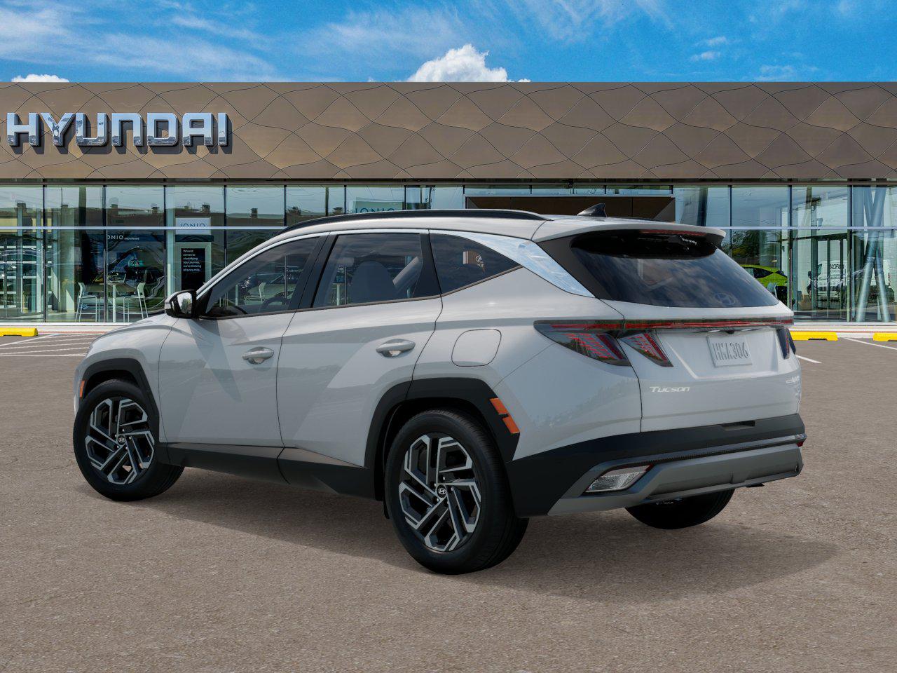 2025 Hyundai Tucson Hybrid Limited photo 5
