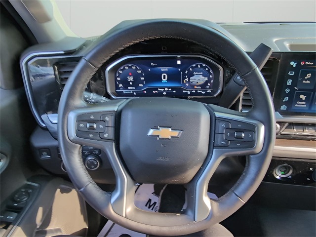 2022 Chevrolet Silverado 1500 LT photo 21