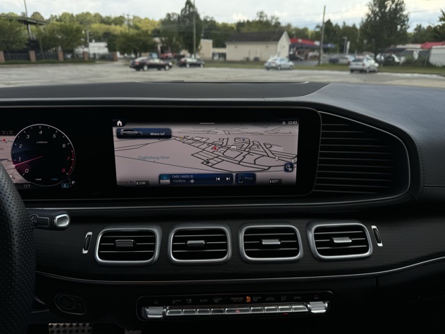 2024 Mercedes Benz GLS 450 4MATIC photo 26