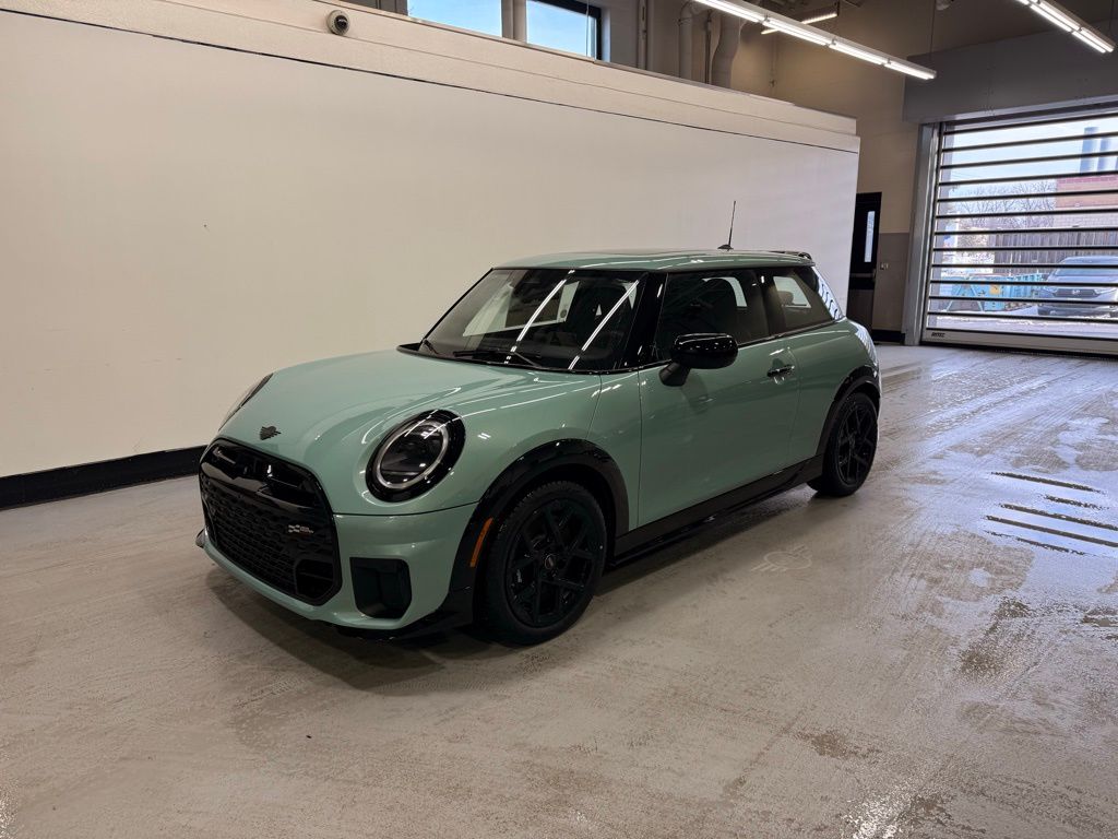 2026 MINI Hardtop 2 Door S's photo