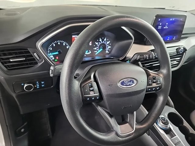 2022 Ford Escape SE photo 4