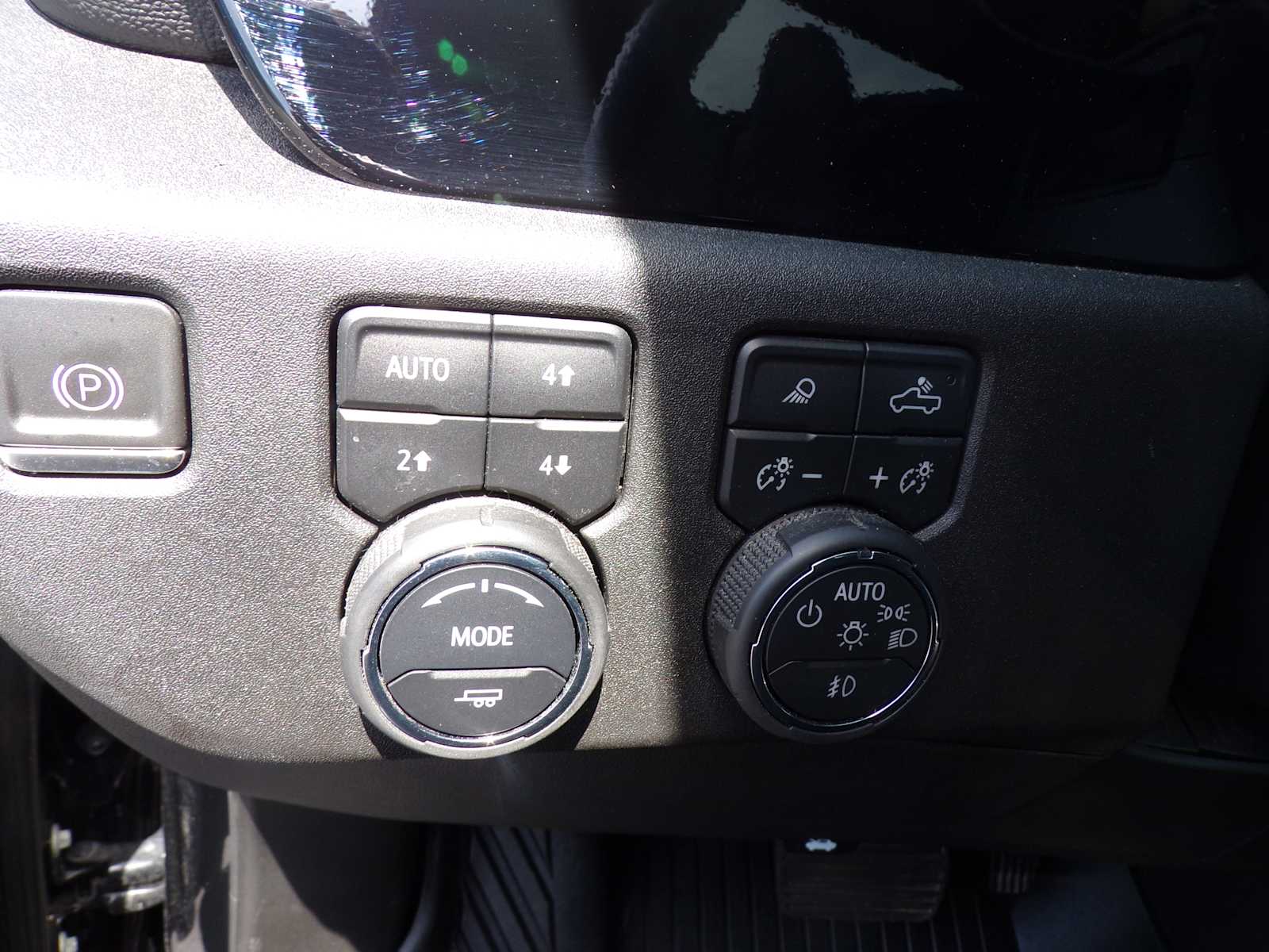 2023 Chevrolet Silverado 1500 LTZ photo 15