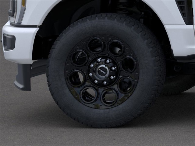 2025 Ford F-350 photo 19