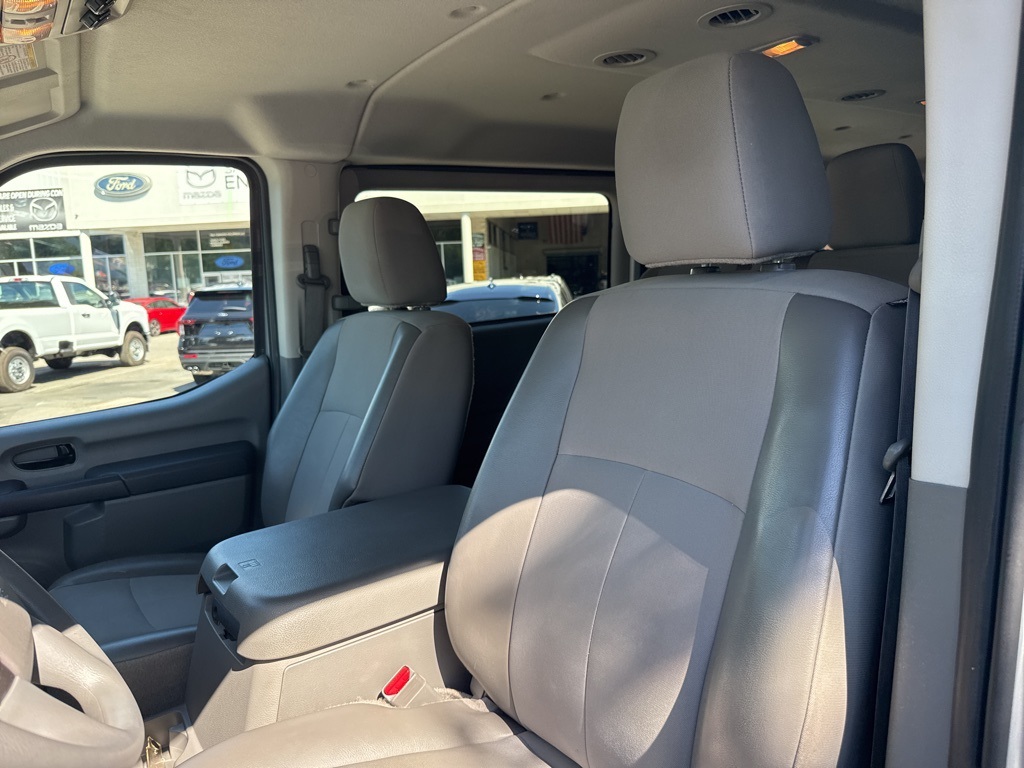 2018 Nissan NV3500 photo 19