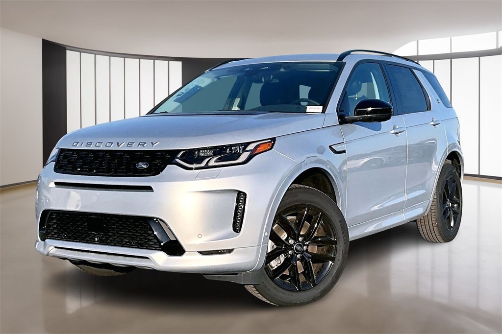2025 Land Rover Discovery Sport S's photo