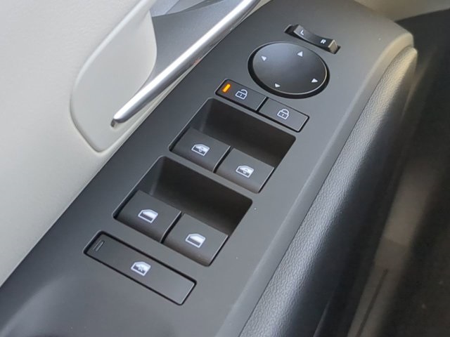 2025 Hyundai Tucson SEL photo 23