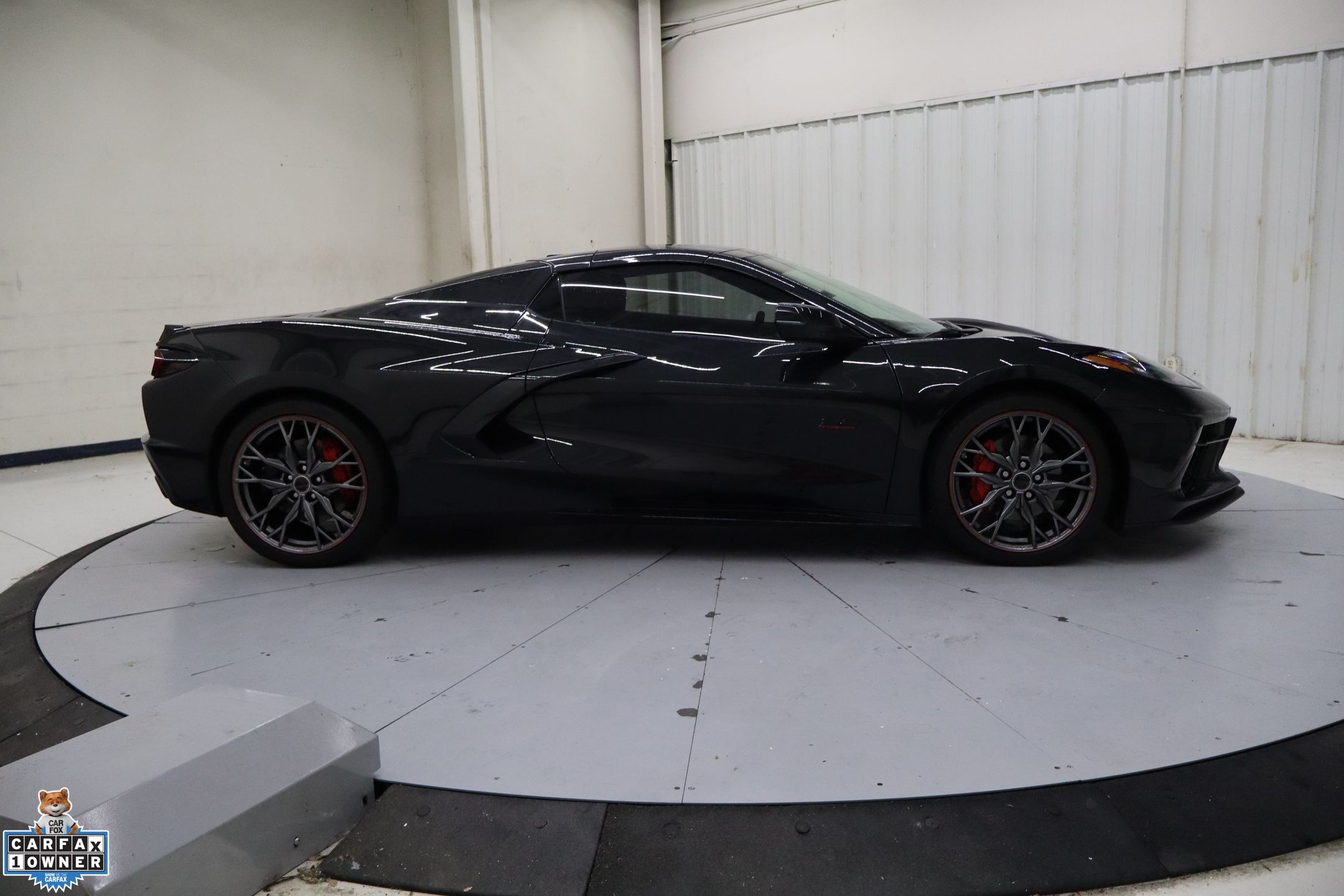2023 Chevrolet Corvette Stingray 3LT photo 2