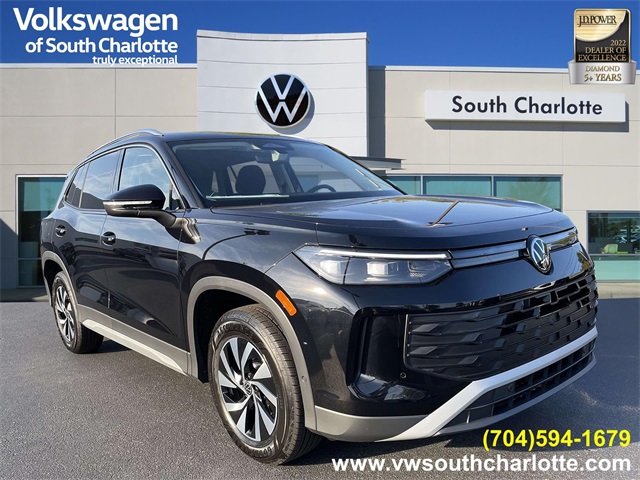 2025 Volkswagen Tiguan S's photo