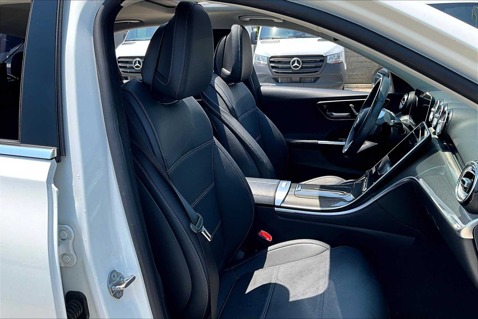 2023 Mercedes Benz C 300 photo 8