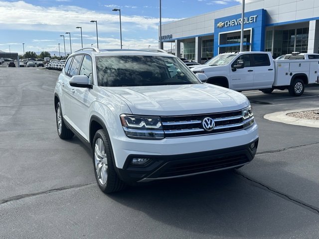 2019 Volkswagen Atlas SE photo 2