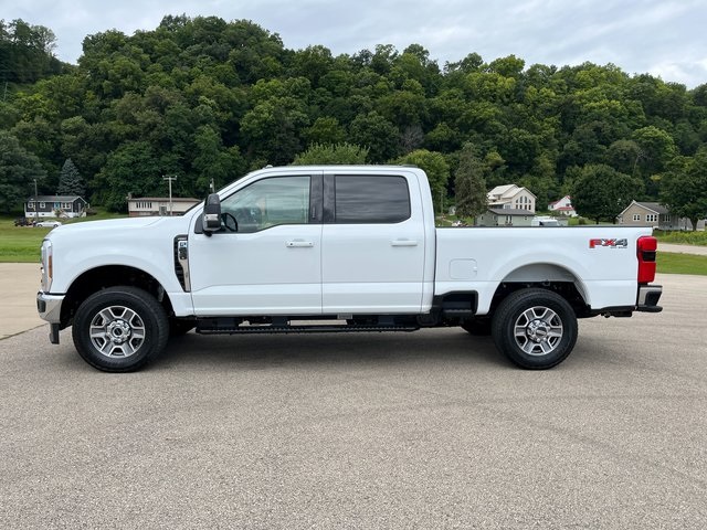 2026 Ford F-250 Lariat photo 9