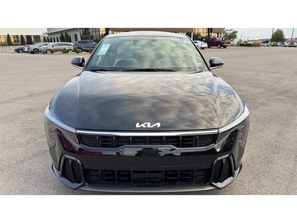 2025 Kia K4 GT-Line photo 24