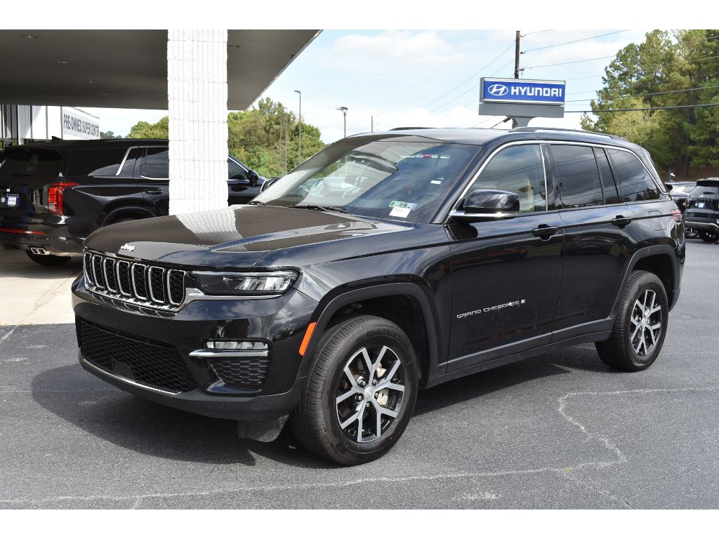 2023 Jeep Grand Cherokee Limited's photo