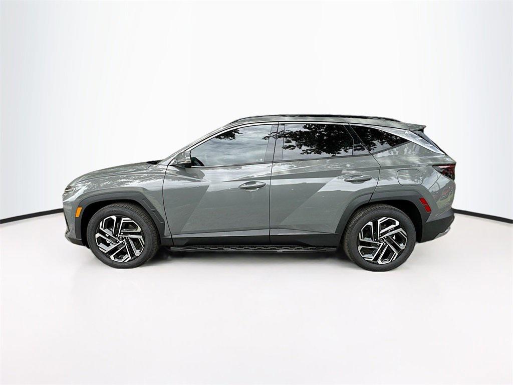 2025 Hyundai Tucson Limited photo 3