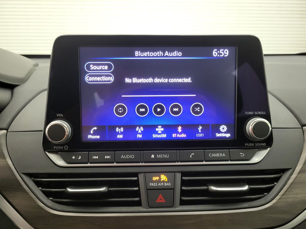2024 Nissan Altima 2.5 SV photo 4
