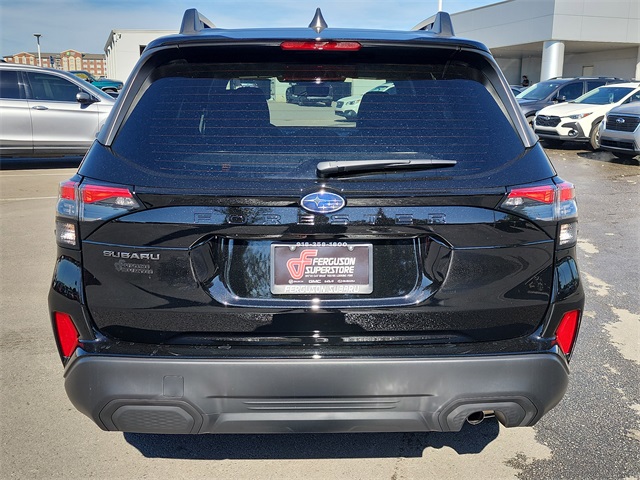 2026 Subaru Forester Premium photo 2