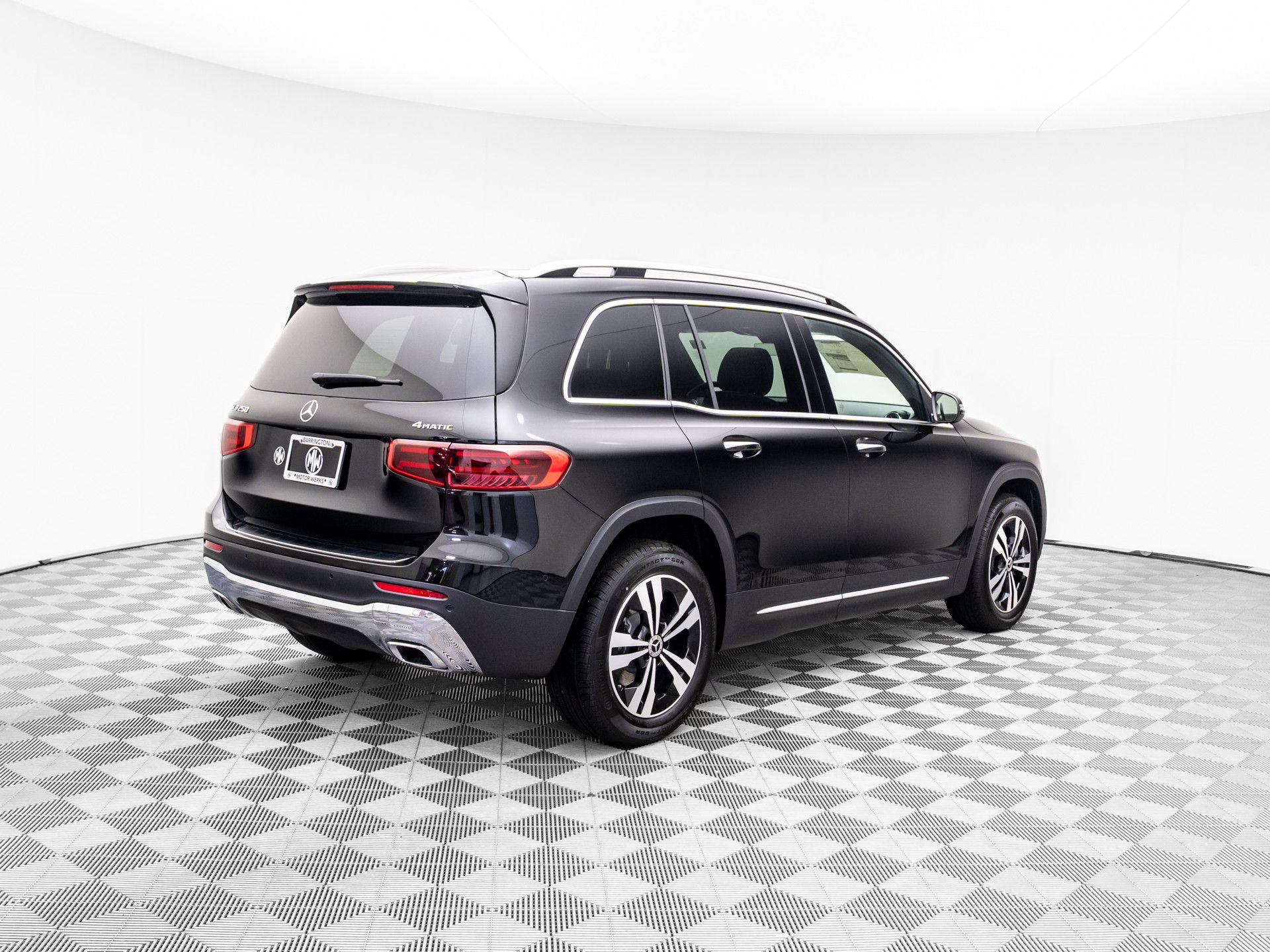 2025 Mercedes Benz GLB 250 4MATIC photo 5