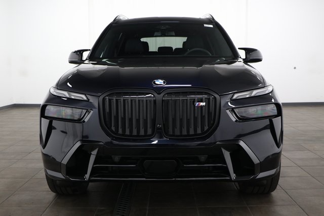 New 2025 Black BMW M60i image 2